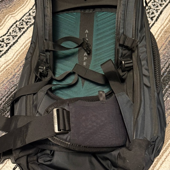 Osprey Fairview 40L Backpack - Picture 2 of 4